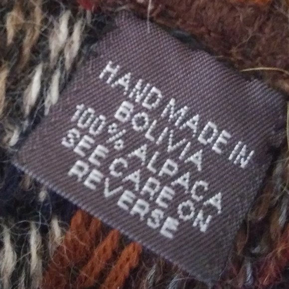 intiwara hand made in Bolivia Alpaca cardigan FLAWED - Picture 5 of 16